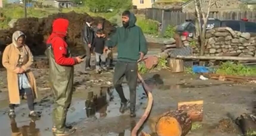 Ardahan’da aşırı yağış sele neden oldu
