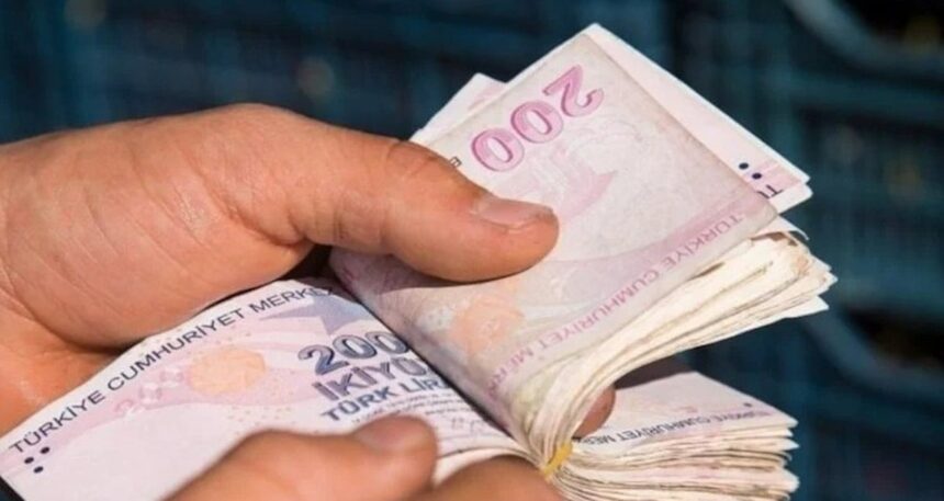 Asgari ücretli ilk yarıda 3 bin 685 lira kaybetti