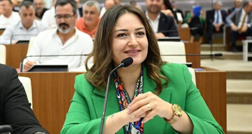 Babasını belediye şirketinden, eşini ise zabıtadan istifa ettirdi