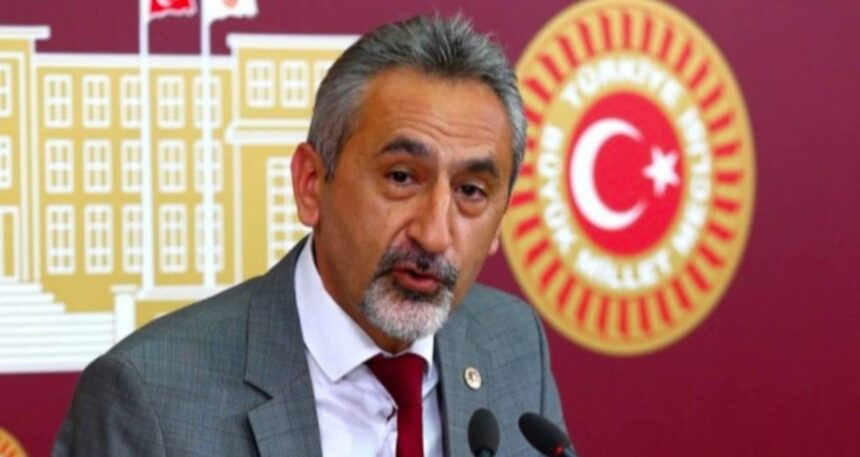 Bakan Tekin’in ‘Geri zekalıya anlatır gibi anlatıyorum’ CHP’den ‘dingil’ tepkisi