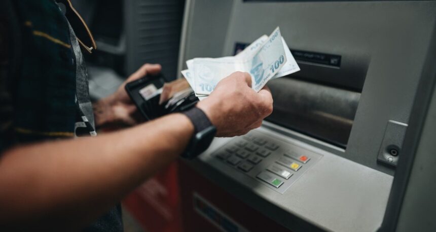 Bankada parası olan herkesi ilgilendiriyor: Mevduat faizlerinde değişim kapıda!