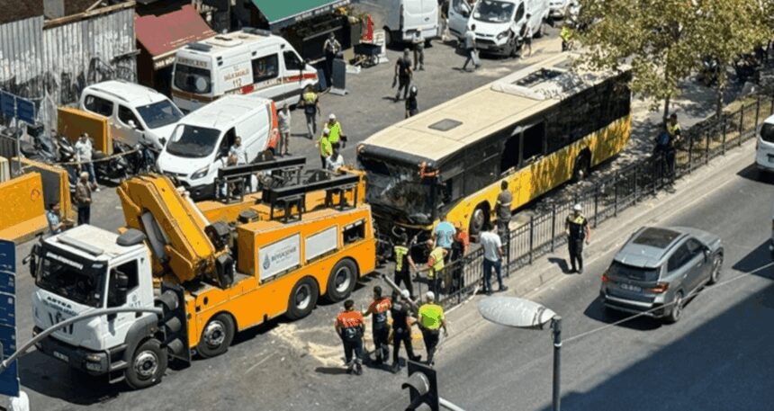 Beyoğlu’nda 10 aracın karıştığı kazada yaralanan temizlik işçisi öldü