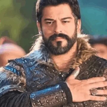 Burak Özçivit’ten ayrılık mesajı: Kimse beklemiyordu