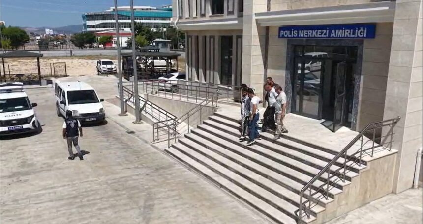 Bursa’da firari hükümlüler yakalandı