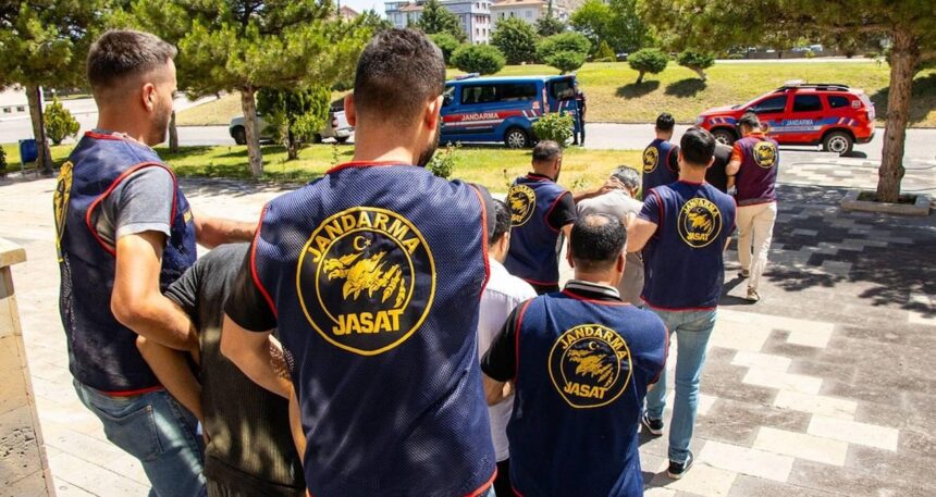 Cesedi arazide battaniyeye sarılı halde bulunmuştu: Kan donduran gerçek ortaya çıktı