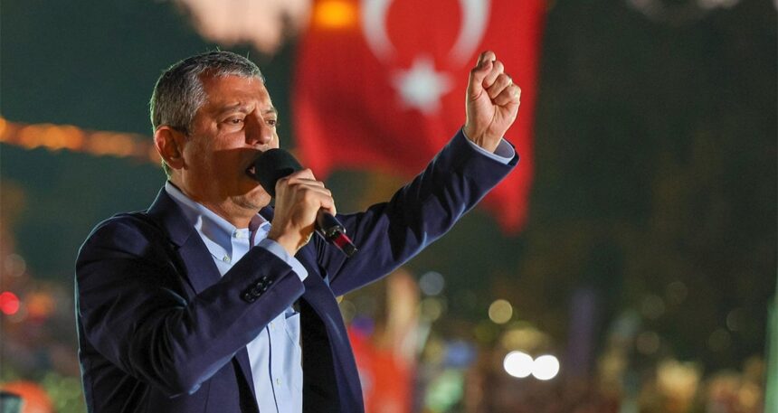 CHP lideri Özel, ‘rehin alma’ hikâyesi anlattı: Oğlunu göremezsin…