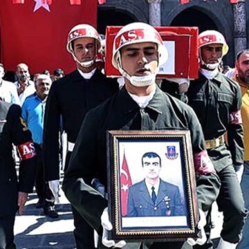 DEM’li belediye şehidin ikinci kardeşini de attı