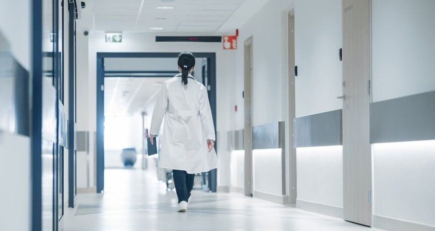 Doktor milletvekili özel hastanede para tuzağına düştü
