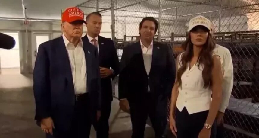 Donald Trump açtı ağzını yumdu gözünü! Biden’a küfür etti
