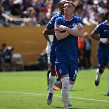 Dünyanın en büyüğü Chelsea! Cole Palmer PSG’yi tek başına dağıttı