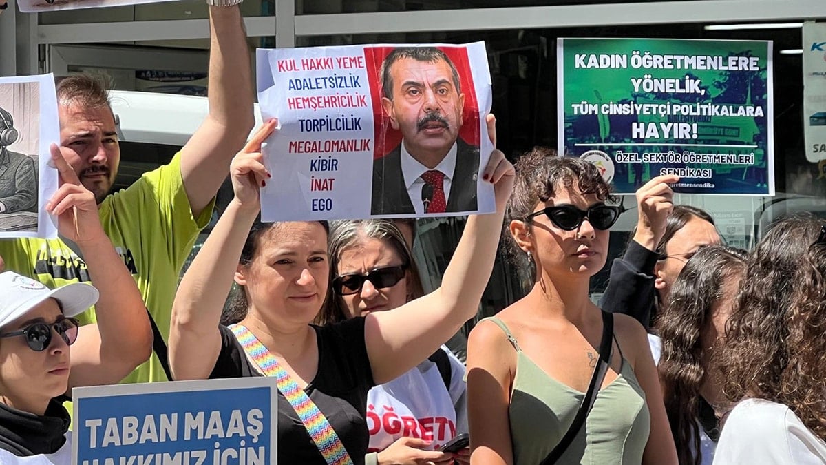 Eğitimciye reva mı bu!