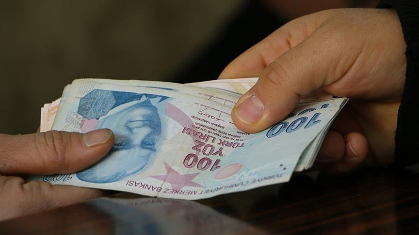Emekli promosyonlarında yeni dönem başladı: Haberi alan bankada sıraya girdi