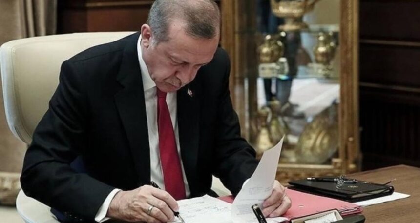 Erdoğan imzaladı, 4 üniversitede 14 fakülte ve enstitü kapatıldı