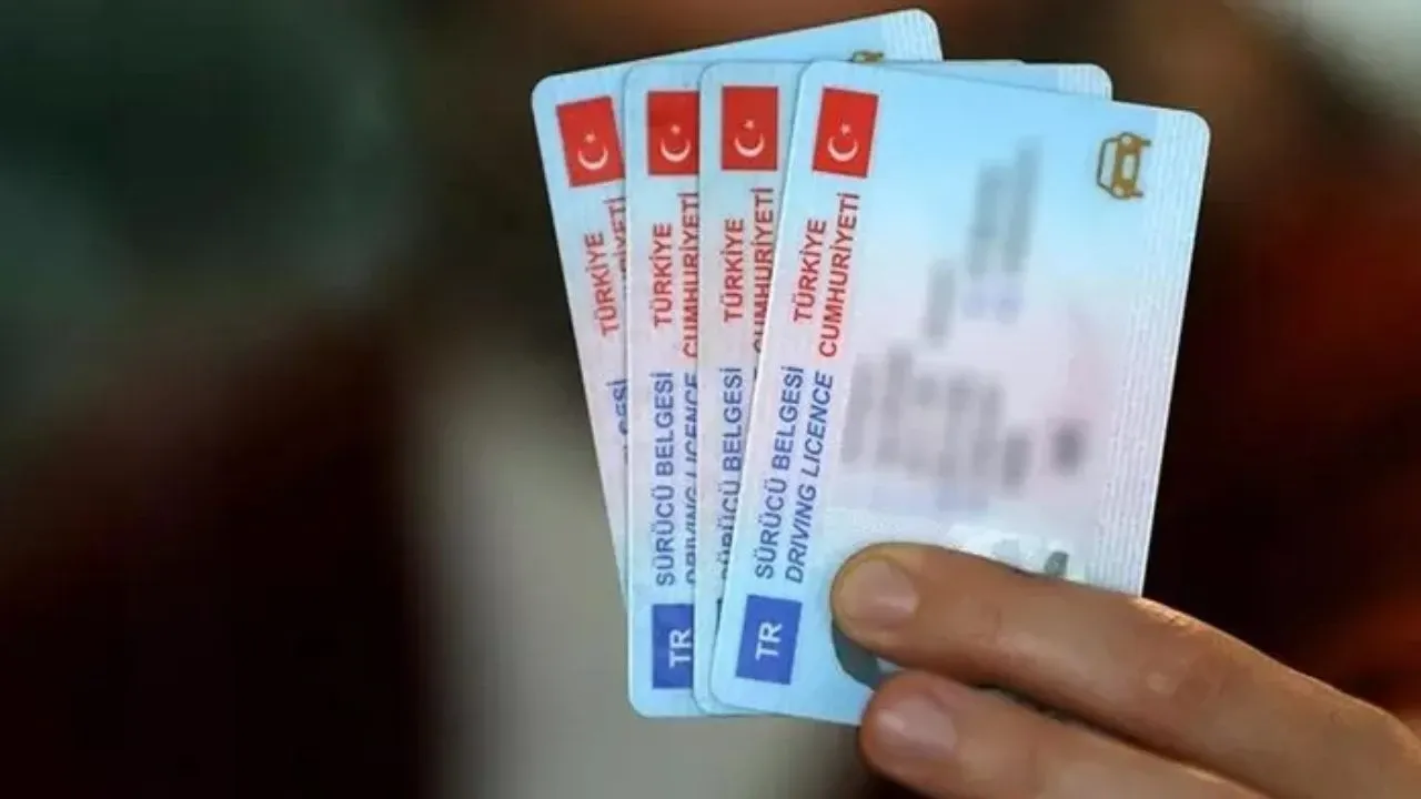 Eski tip ehliyetler için son tarihn 31 Temmuz: 15 TL yerine 7 bin TL ödemeyin