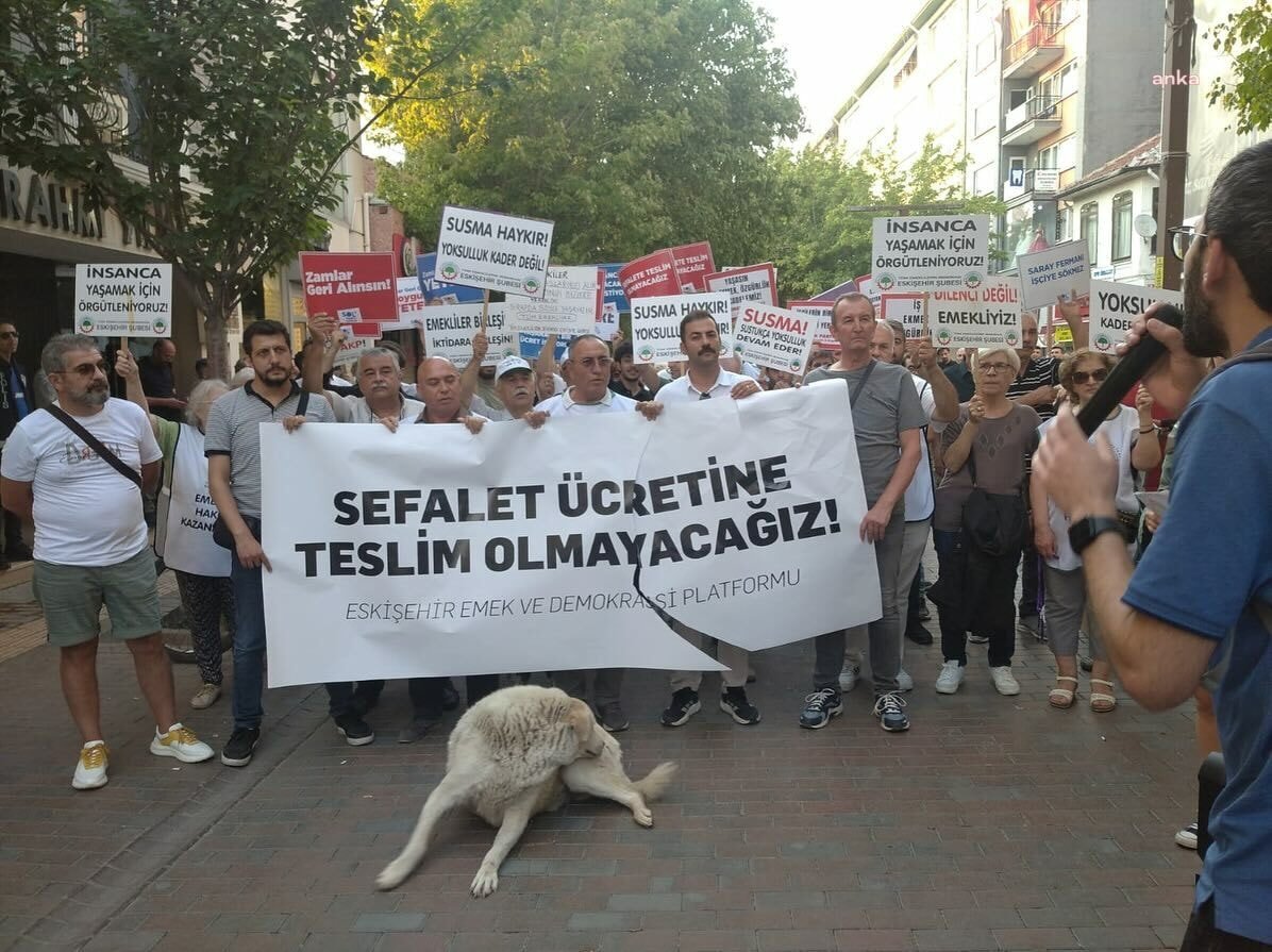 Eskişehir’de “Sefalet Ücretine Teslim Olmayacağız” Yürüyüşünde Gerginlik