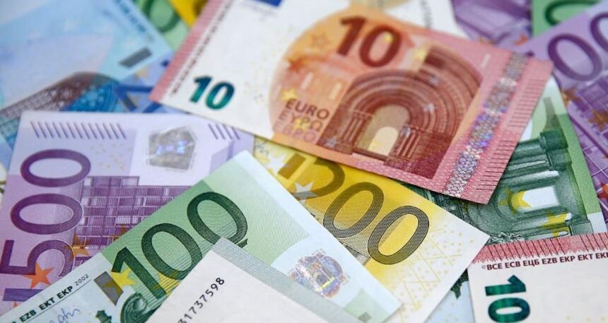 Euro Bölgesi’nden mayısta 16,2 milyar euro dış ticaret fazlası