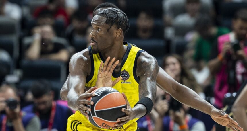 Fenerbahçe’den ayrıldı, NBA’e gitti