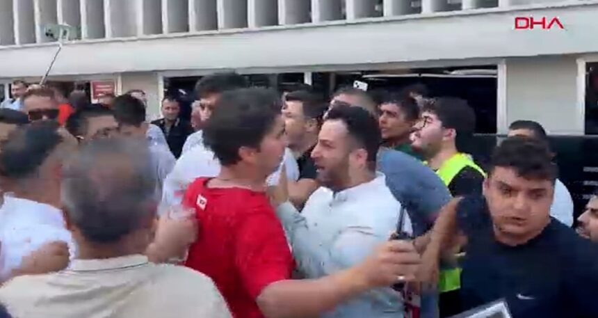 Furkan Vakfı’nın binası mühürlendi: Polisle arbede yaşandı