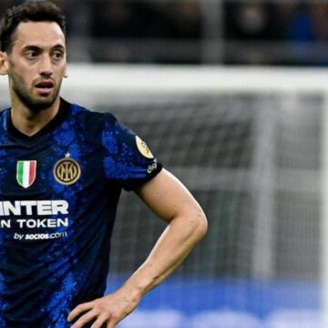 Gece yarısı heyecan yaratan paylaşım! Fenerbahçe’den Hakan Çalhanoğlu bombası