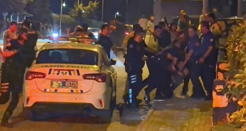 İki grup arasındaki ‘laf atma’ kavgasına aileler de karıştı