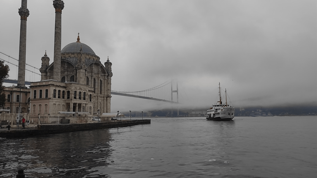 İstanbullulara 'dışarı çıkmayın' uyarısı: 46 derece hissedilecek!