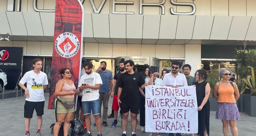 İzmir’de Üniversitelilerden Akbelen direnişine destek