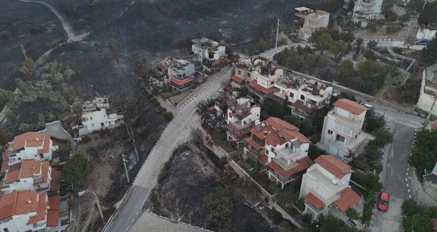 İzmir’de yangın felaketi: Alevler evlere dayandı