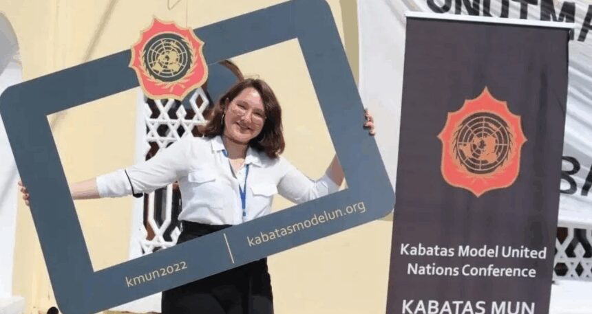Kabataş liseli Deniz, 30 üniversiteyi peşine taktı