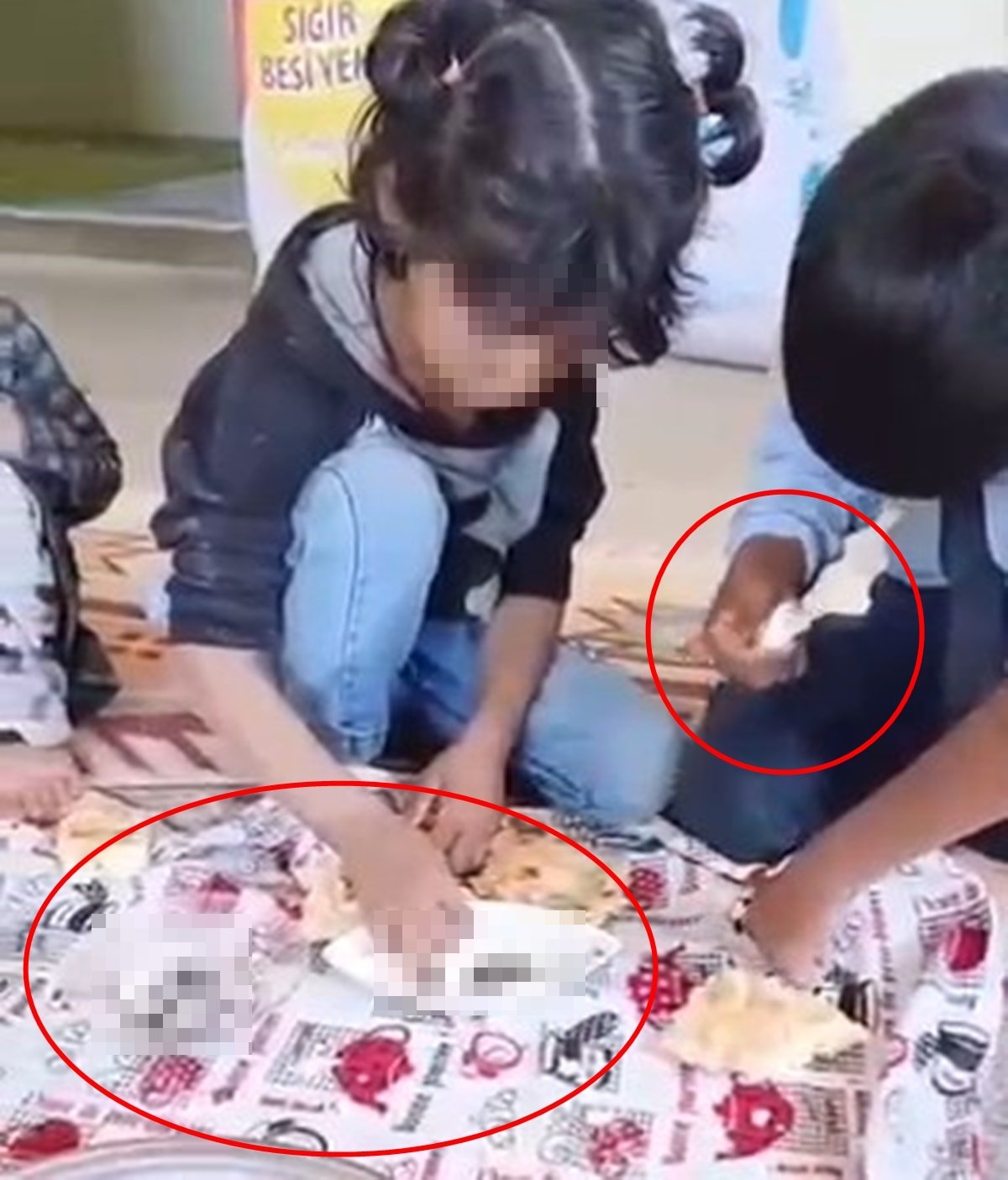 Kan donduran olay! Üvey kardeşlerine dışkı yedirdi