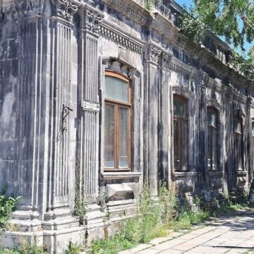 Kars Belediyesi kültür varlığını borca saydı: Soruşturma kararı geldi