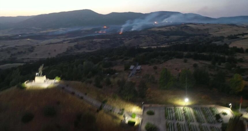 Kütahya Dumlupınar’da orman yangını kontrol altına alındı