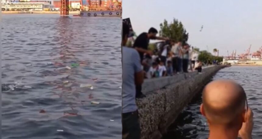 Mersin’den Gazze’ye gitmesi için onlarca şişe denize fırlatıldı