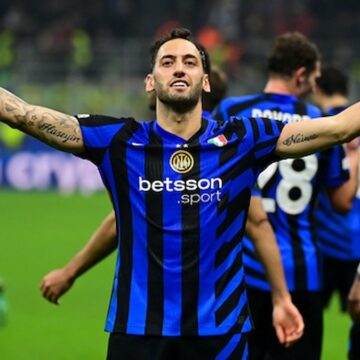 Mourinho’dan Çalhanoğlu’na teklif: ‘Gel Fener’e kaptan ol’