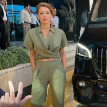 nagehan-alcinin-suleymaniye-kiyafeti-sosyal-medyayi-yikti-YX2DUIKC.jpg Nagehan Alçı’nın Süleymaniye kıyafeti sosyal medyayı yıktı