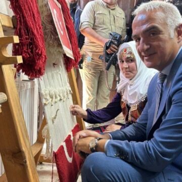‘Neredesin Bakan Bey?