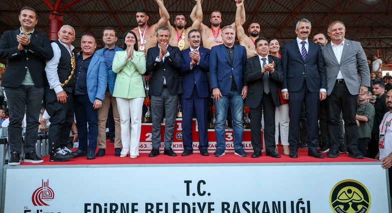 Özgür Özel'in düşünceli o anları defalarca paylaşılmıştı: Gerçek bakın ne çıktı