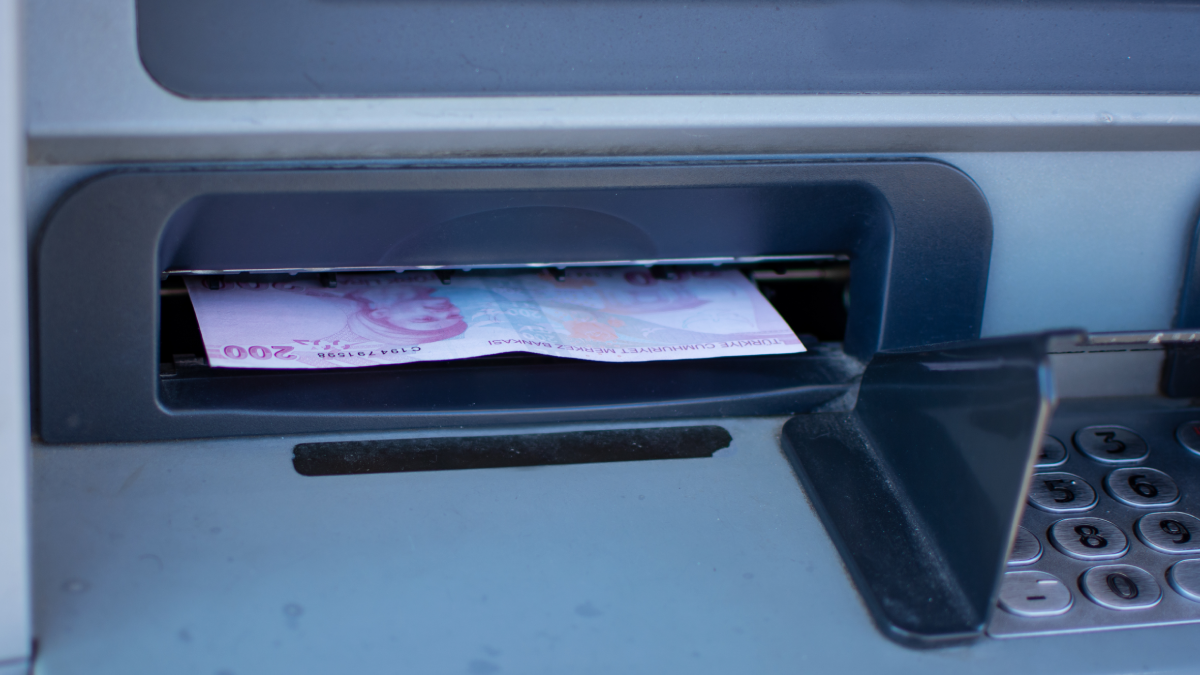 Pazartesi itibarıyla yürürlüğe girecek: ATM kullanacak herkes bu uyarıyla karşılaşacak