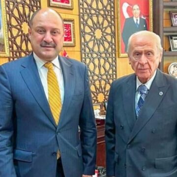 Siyaset kulislerini haretkendiren sürpriz ziyaret