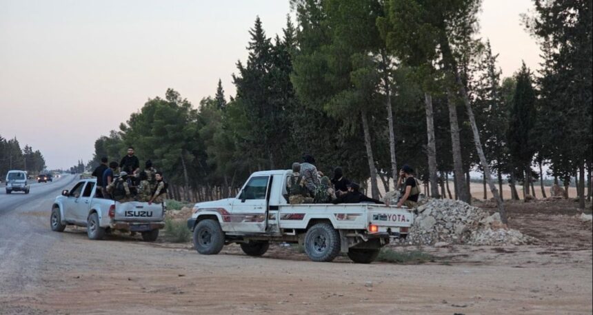 Suriye Ordusu’ndan Halep’in doğusuna askeri sevkiyat
