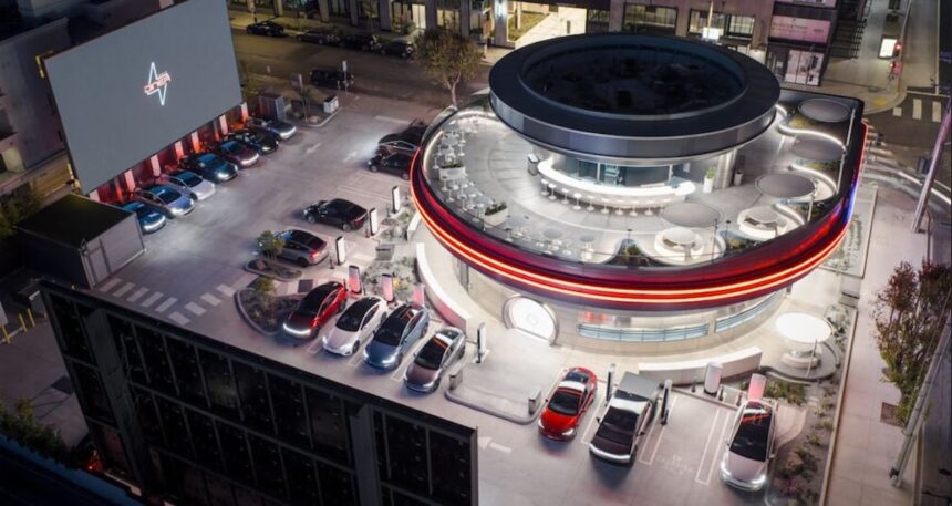 Tesla restoran açtı!