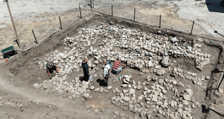 Tozkoparan Höyüğü’nde 3’üncü etap kazı çalışmaları başladı