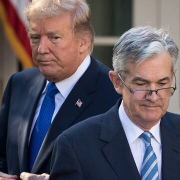Trump, ‘indirim’de ısrarcı: Merkez Bankası ile kavgası sürüyor
