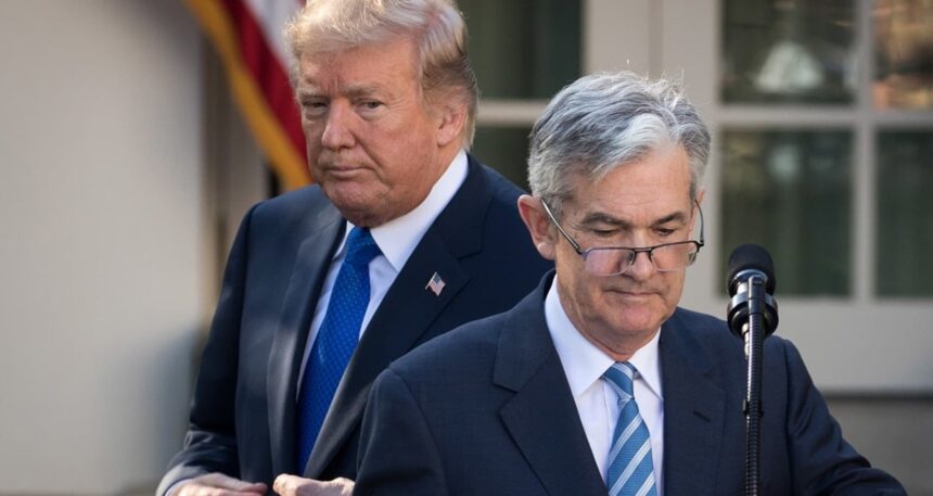 Trump, ‘indirim’de ısrarcı: Merkez Bankası ile kavgası sürüyor