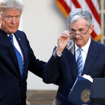 Trump, Powell’ı görevden almayı planlamadığını açıkladı
