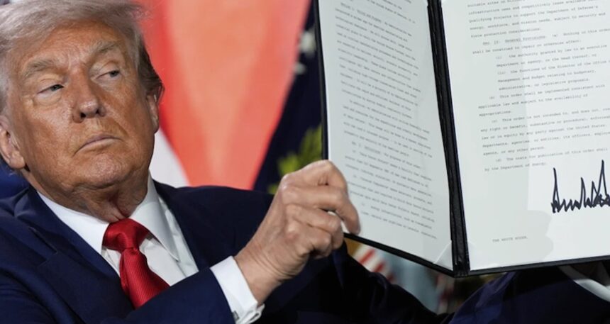Trump’tan “Uyanmış Yapay Zeka”ya Yasak!