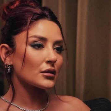 Ünlü şarkıcı Melek Mosso kafa üstü düştü: “Lütfen dua edin”