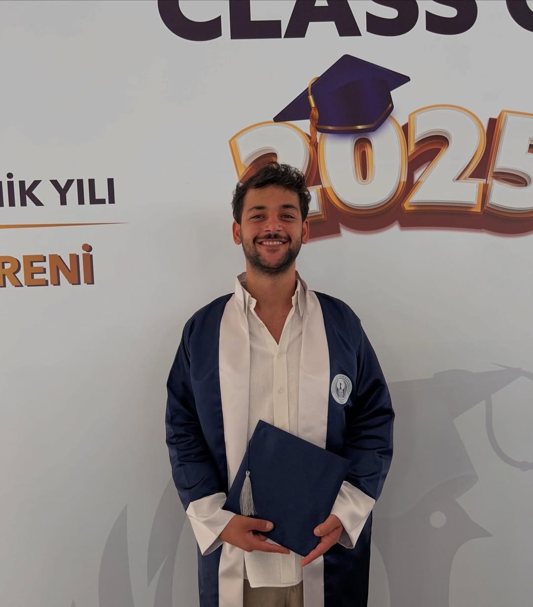 Ünlü şefin gurur günü: 'Yolun açık olsun evlat'