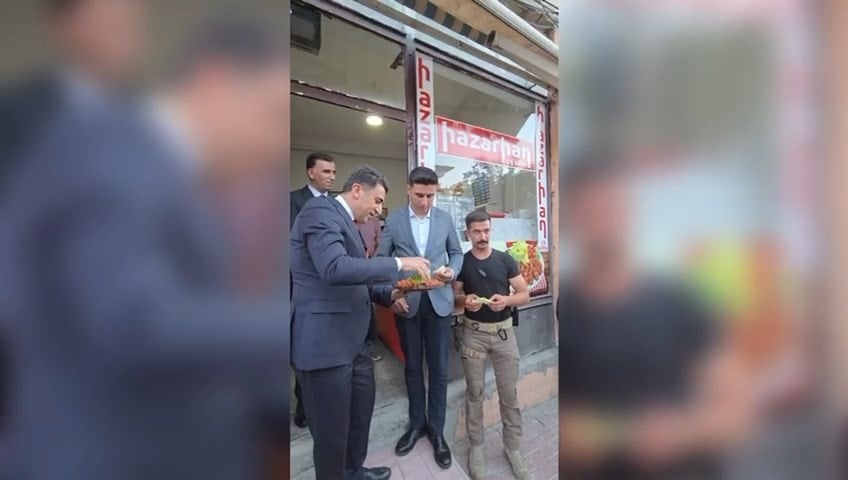 Vali çiğköfte yerine boş marul ikram etti