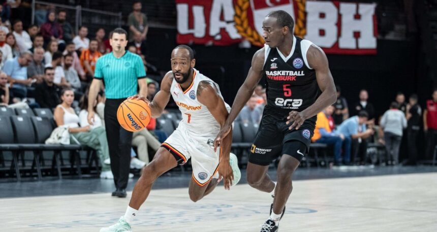 Will Cummings sözleşme yeniledi