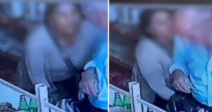 Yaşlı bakkalın dikkatini dağıtmak için elleri ile bacaklarına uzandı o sırada paraları çalıyordu